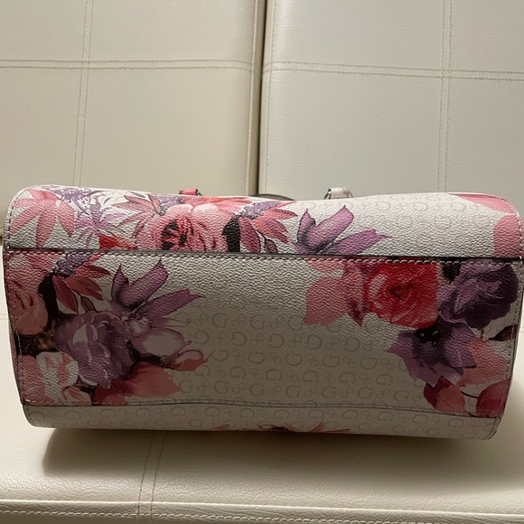 Guess Floral Satchel in White and Pink - Picture 8 of 8